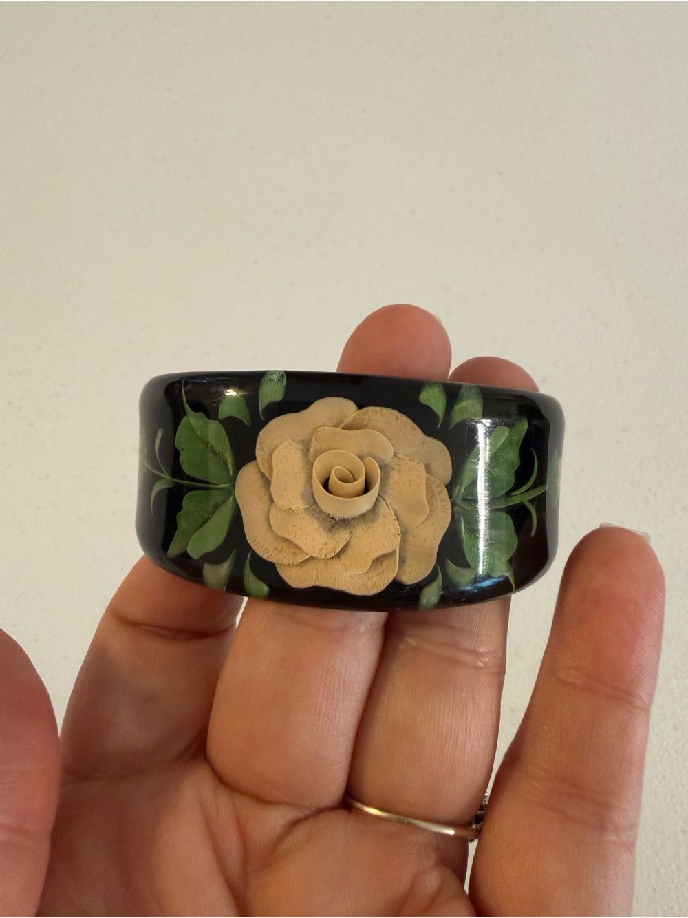 VTG Lucite Hand-Painted Reverse-Carved Cream Black Rose Floral Cuff Bracelet